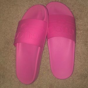 Gucci Shoes - Pink Gucci Pool slides Gucci Shoes - Pink Gucci Pool slides